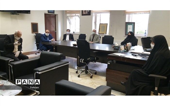جلسه شورای مؤسسان مدارس غیردولتی در منطقه ۳