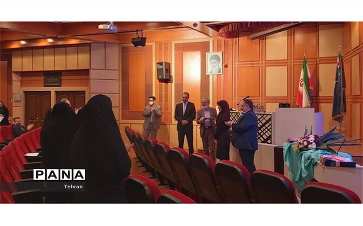 نشست همدلی بهارانه منطقه 1