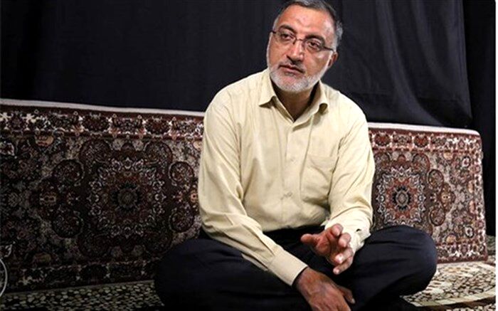 علیرضا زاکانی کنار کشید
