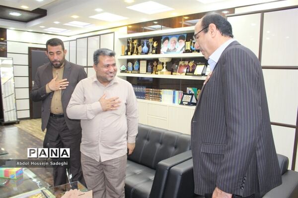 دیدارمسئول سازمان بسیج فرهنگیان سپاه امام صادق (ع)  استان بوشهر با مدیرکل آموزش و پرورش استان