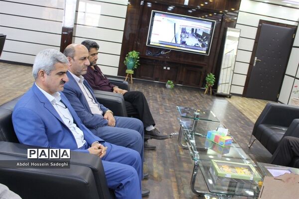 دیدارمسئول سازمان بسیج فرهنگیان سپاه امام صادق (ع)  استان بوشهر با مدیرکل آموزش و پرورش استان