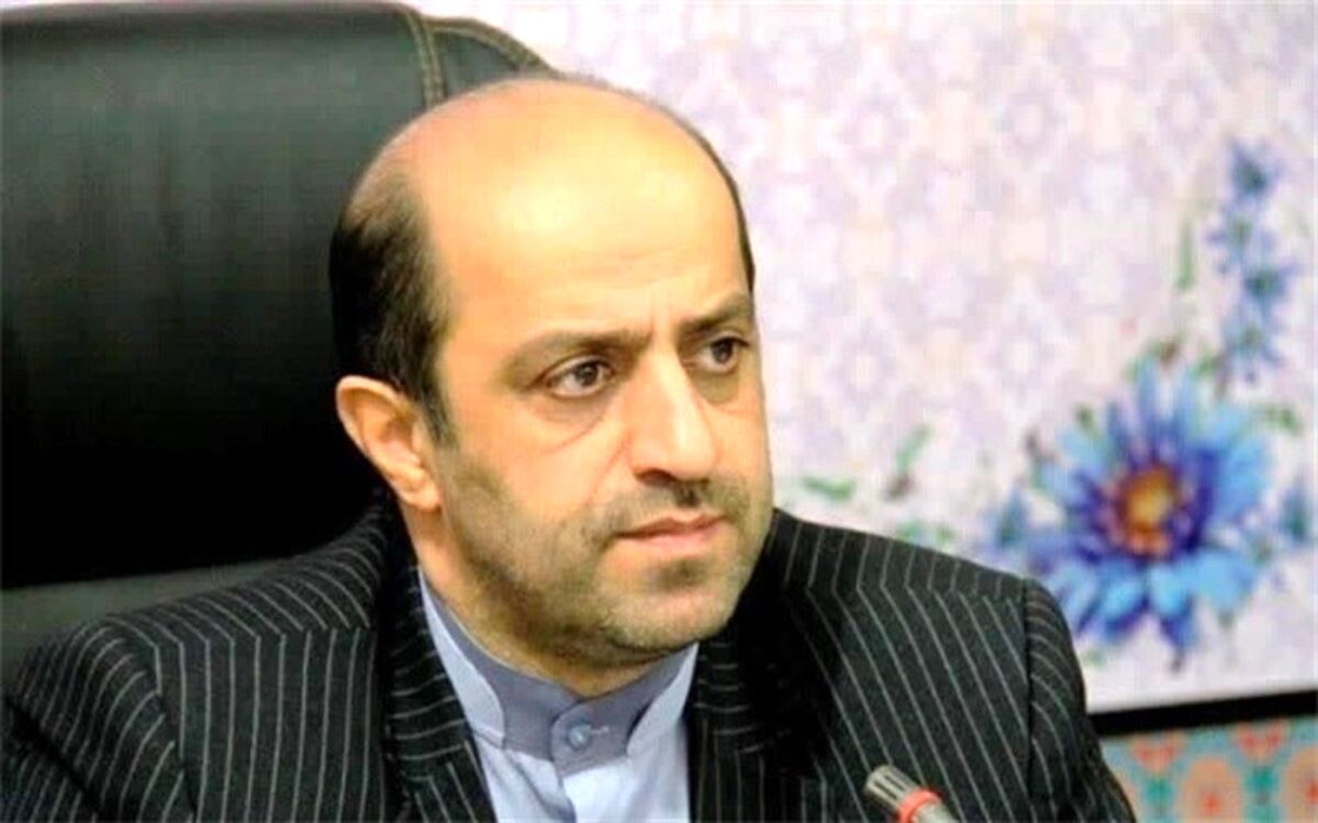 تجلیل از هنرآموزان در هنرستان‌های سراسر کشور
