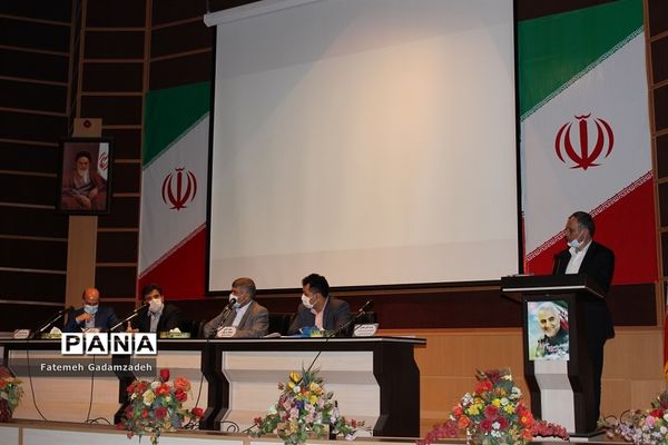 جلسه ستادفرماندهی  اقتصاد مقاومتی استان تهران در شهرستان اسلامشهر