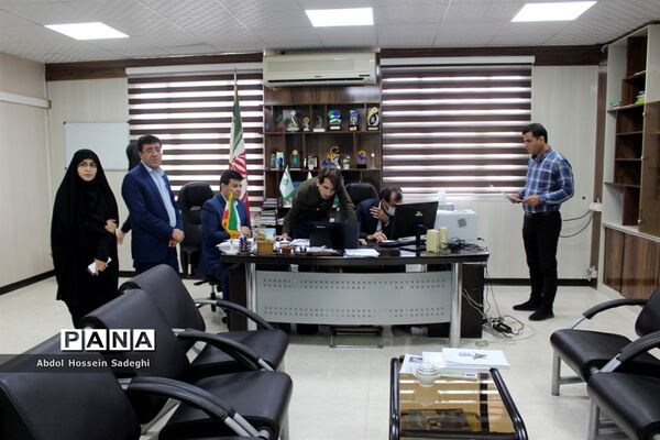 نشست ویدئو کنفرانس نمایندگان مجلس و مجامع دانش‌آموزی با معاون آموزش متوسطه آموزش و پرورش استان بوشهر