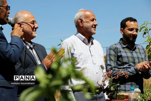 آیین کلنگ‌زنی دبستان برادران گرامی پور قزوین