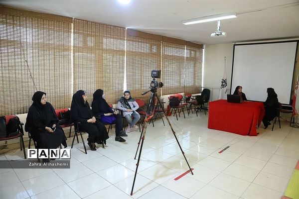 تولید محتوای سازمان دانش‌آموزی شهر تهران