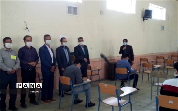 بازدید رئیس شبکه بهداشت ابرکوه از حوزه های امتحانات نهایی