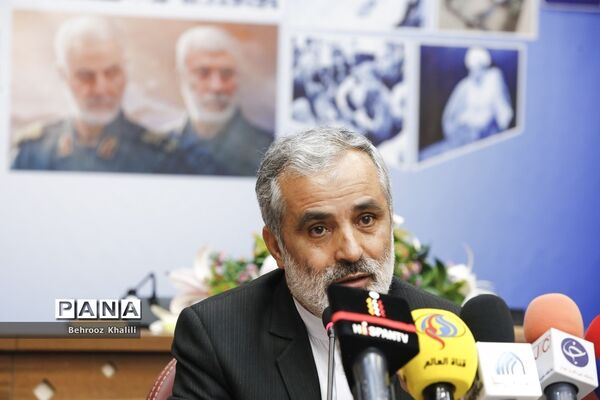 جلسه هم ‌اندیشی برگزاری مراسم بازخوانی و افشای حقوق بشر امریکایی