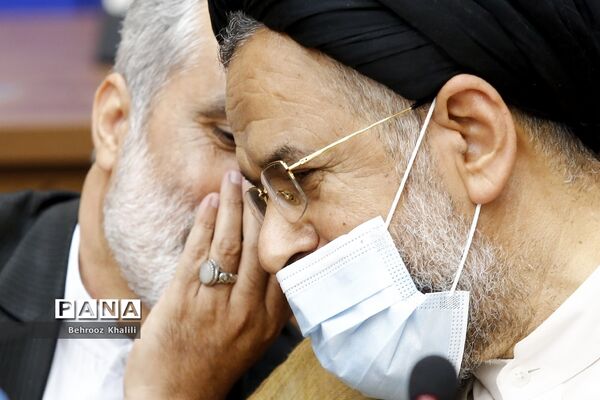 جلسه هم ‌اندیشی برگزاری مراسم بازخوانی و افشای حقوق بشر امریکایی