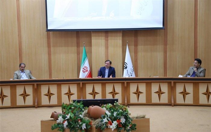 چراغ هیچیک از واحدهای تولیدی، نباید خاموش و کارگری بیکار شود