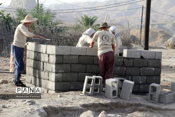 گروه جهادی ایثارگران بدون مرز استان بوشهر در بشاگرد روستای شمسون