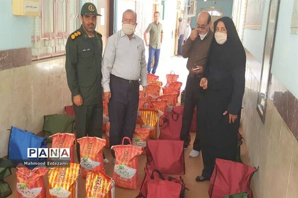 رزمایش کمک مومنانه دانش‌آموزان و فرهنگیان آب پخش