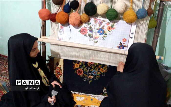 زندگی بافتن یک قالی ست