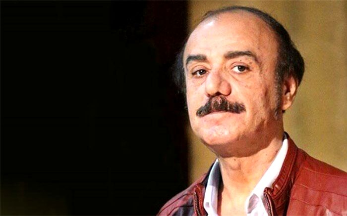 ادبیات مُشت نااهلان را باز می کند