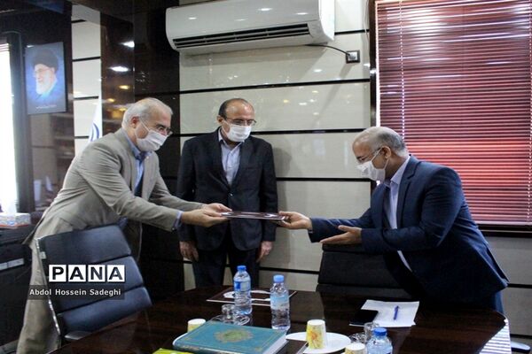 نشست مدیرکل بهزیستی استان بوشهربا مدیرکل آموزش و پرورش استان