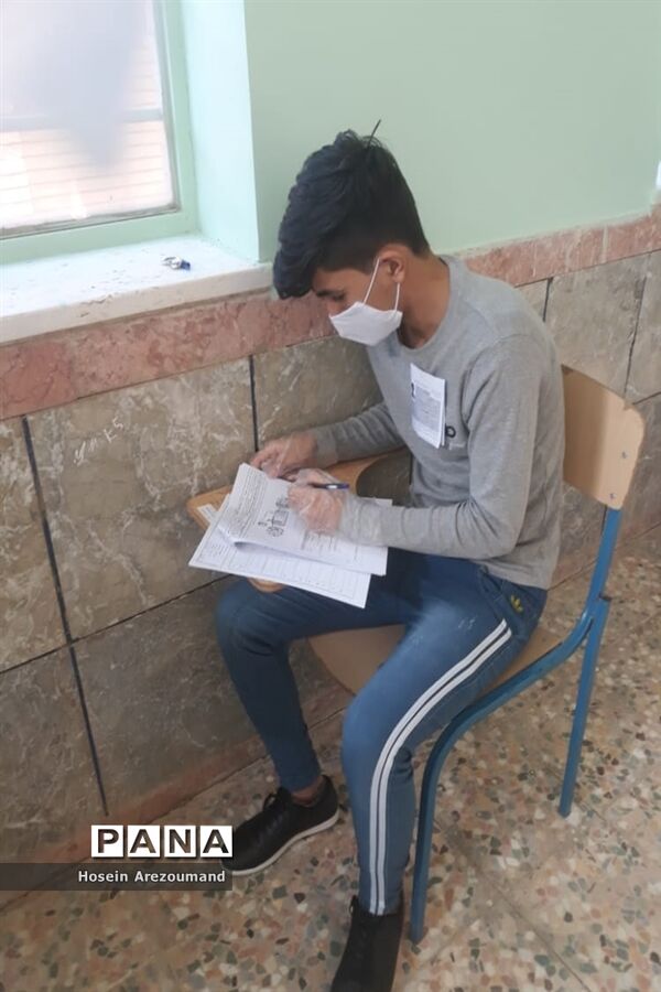پاکسازی و گندزدایی فضای های آموزشی شهرستان هفتکل جهت جلوگیری از شیوع کرونا