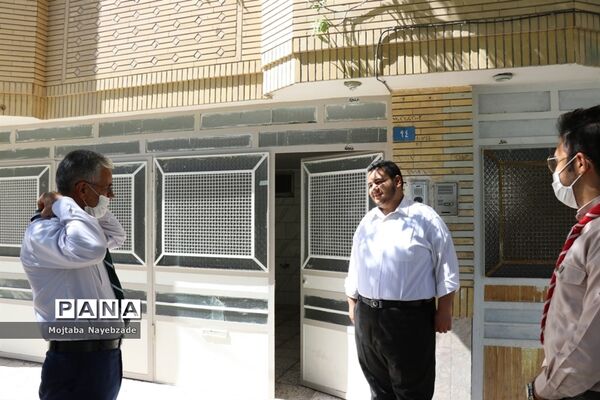 عیادت مدیر و کارکنان سازمان دانش آموزی خراسان رضوی  از  یاور مربی پیشتاز امیر محمد احمدی