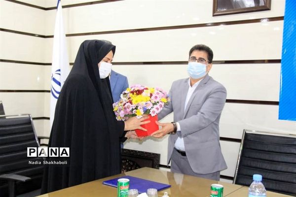 مراسم تکریم و معارفه مدیر آموزش و پرورش شهرستان بوشهر