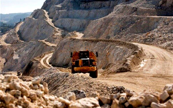 فعال‌سازی طرح‌های راکد معادن و فلزات در دستور کار قرار دارد