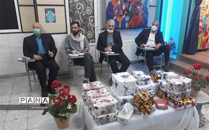 لونی: قرآن کریم بهترین مفاهیم را در قالب داستان بیان می کند