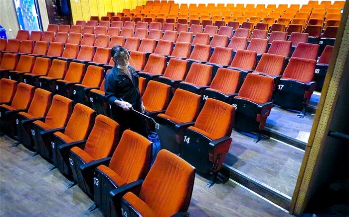 بخش های مختلف تالار هنر ضدعفونی شدند