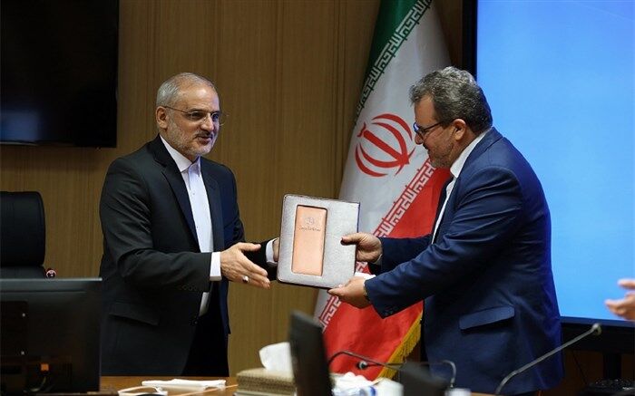 «فرهاد کریمی» رسما به‌عنوان «رئیس پژوهشگاه مطالعات آموزش‌وپرورش»معارفه شد