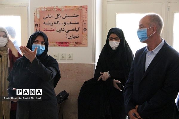 افتتاح نمایشگاه یاریگران زندگی