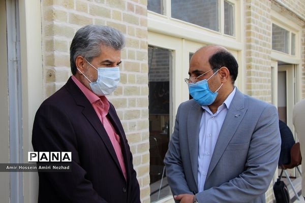 افتتاح نمایشگاه یاریگران زندگی