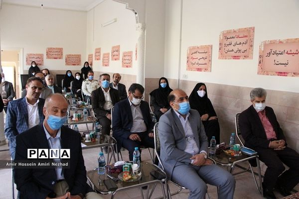 افتتاح نمایشگاه یاریگران زندگی