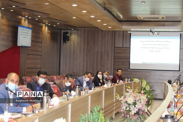 جلسه توجیهی آموزشی مسئولان سازمان دانش‌آموزی مناطق 21گانه شهرستان‌های استان تهران