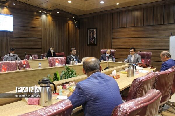 جلسه توجیهی آموزشی مسئولان سازمان دانش‌آموزی مناطق 21گانه شهرستان‌های استان تهران