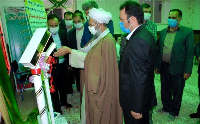 طرح ابتکاری دستگاه ضدعفونی هوشمند دبیرستان علم و صنعت اهر رونمایی شد
