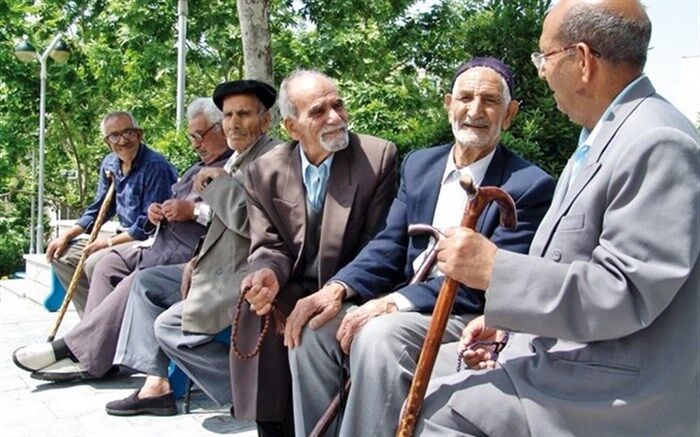 افزایش تسهیلات قرض‌الحسنه بازنشستگان تامین اجتماعی