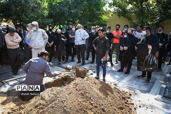 تشییع جنازه سیروس گرجستانی