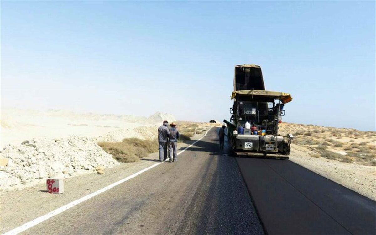 اجرای طرح ملی بهسازی و ارتقای کیفی روکش آسفالت در راه های مواصلاتی استان