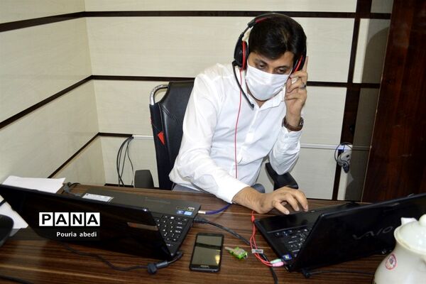گردهمایی مدیران و روسای آموزش و پرورش استان بوشهر به صورت ویدئو کنفرانس