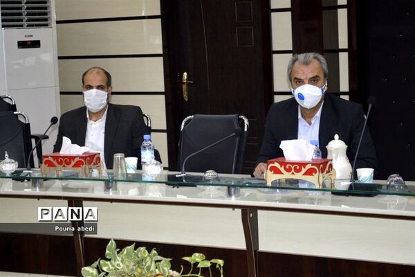 گردهمایی مدیران و روسای آموزش و پرورش استان بوشهر به صورت ویدئو کنفرانس