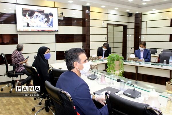 گردهمایی مدیران و روسای آموزش و پرورش استان بوشهر به صورت ویدئو کنفرانس