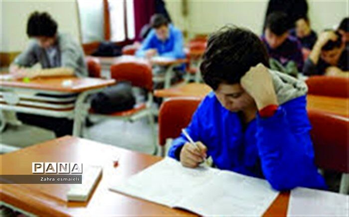 قربانی:  فرآیند هدایت تحصیلی در دوران کرونا در بستر مجازی و شبکه شاد انجام می‌شود