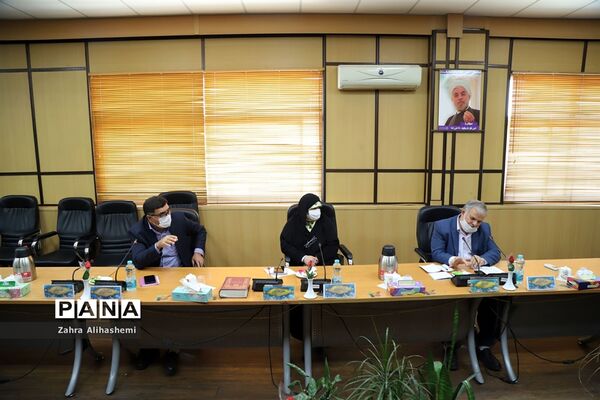 برگزاری کارگروه راهبری توسعه مدیریت اداره‌کل شهر تهران