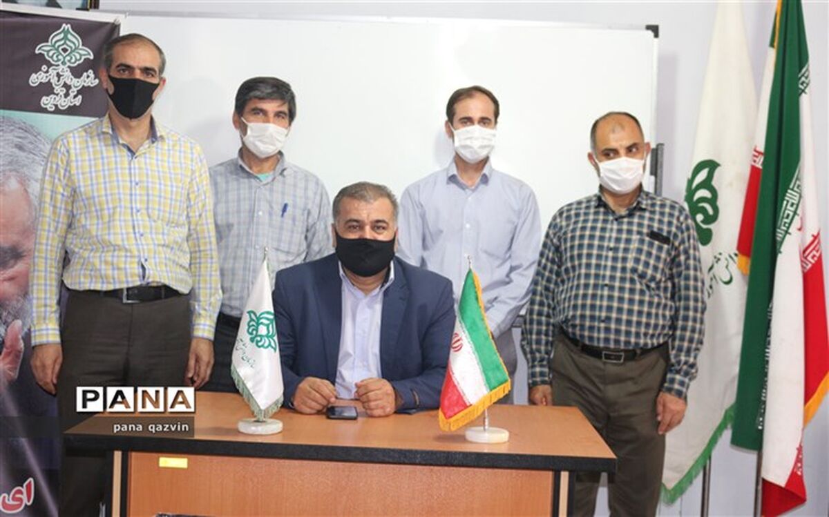 کارکنان سازمان دانش آموزی قزوین به پویش «من_ماسک_میزنم» پیوستند