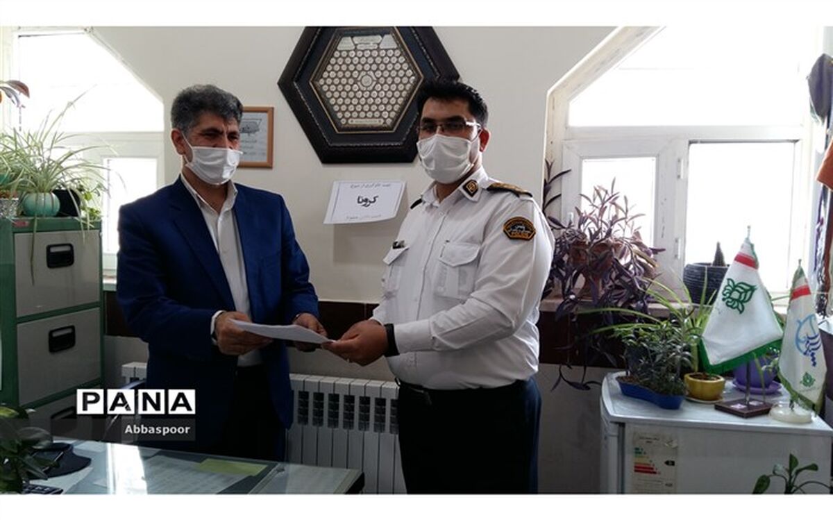 انعقاد تفاهم نامه در خصوص تشکیل انجمن های دانش آموزی همیاران پلیس