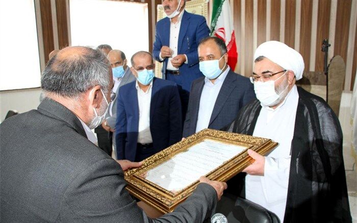 تفاهم‌نامه «هر کارخانه، یک مدرسه» مبادله شد