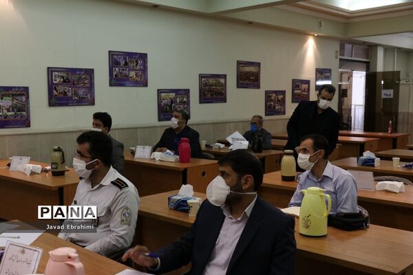 نشست هم اندیشی ارائه آموزش‌های ایمنی در مدارس خراسان رضوی