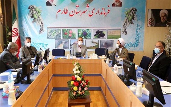 نگاه متوازنی به توسعه روستاهای استان داریم