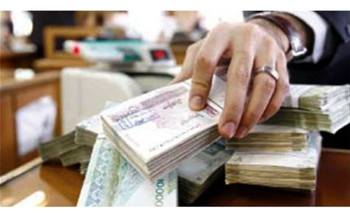 افزایش نرخ سود بانکی نقدینگی را به بانک‌ها نمی‌برد