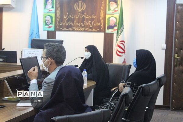 جلسه کارگروه تخصصی لباس فرم مدارس