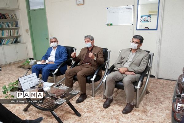 جلسه هماهنگی و برنامه ریزی اردوهای یک روزه شمیم نور