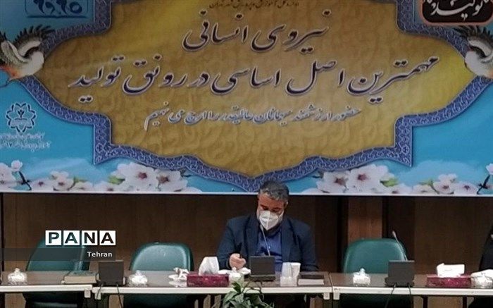 مهدی نیکبخت: ساماندهی متوازن دانش آموزان در سطح مدارس اولویت است