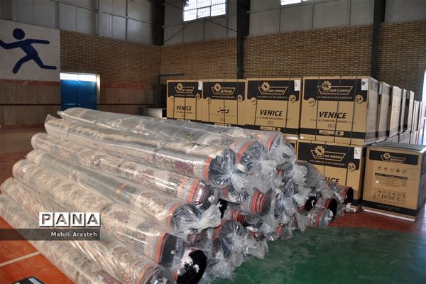 مراسم اهدا 50 سری جهیزیه به همت خیرین مرکز نیکوکاری شهرخوسف